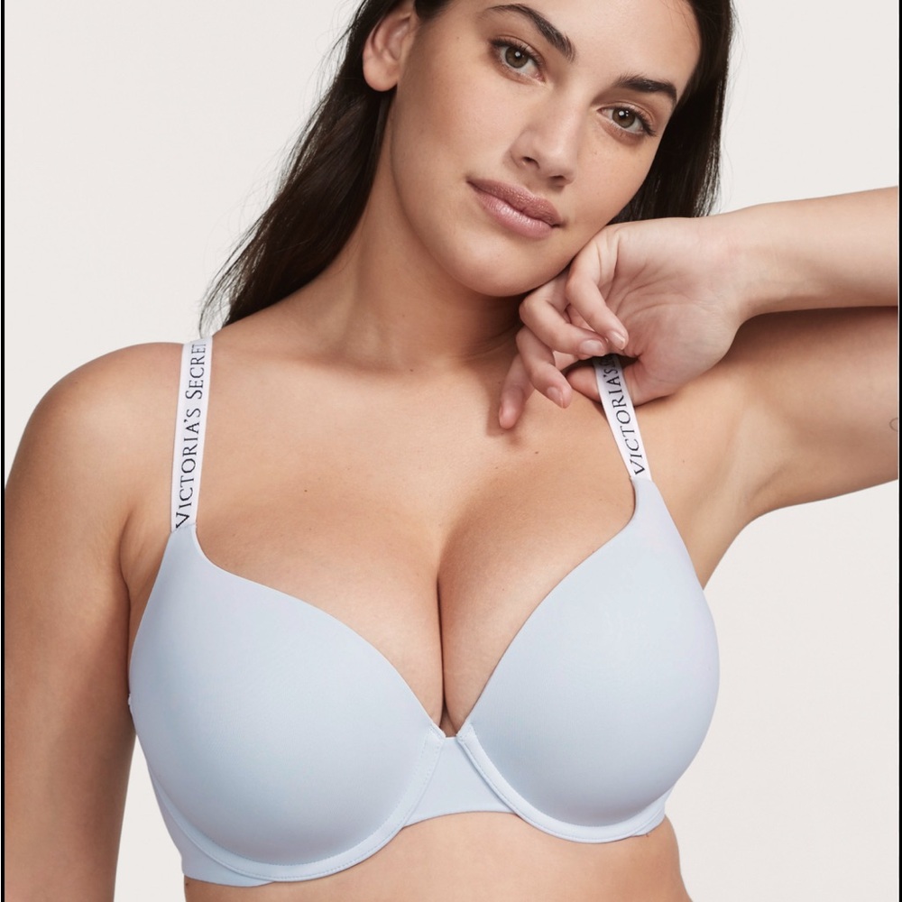 Victoria's Secret Turquoise Blue Padded Tshirt Bra with logo straps size 34DDD